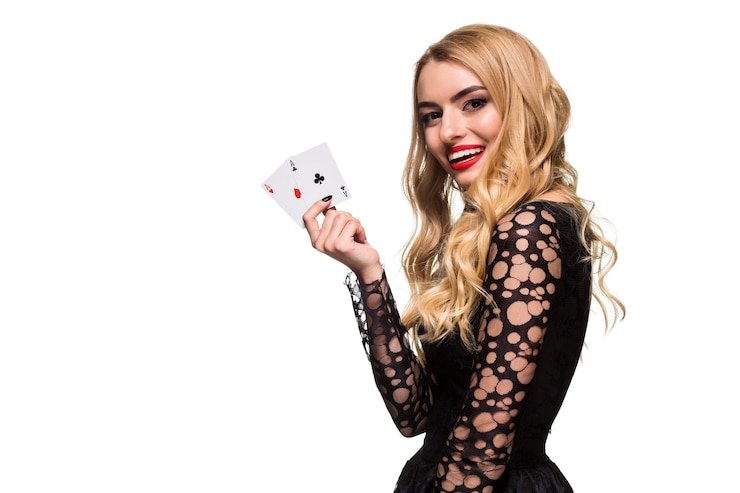 Pengguna muda sedang melakukan pendaftaran akun menggunakan ponsel di ixplay88
